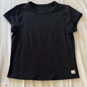 Vuori - HALO BABY TEE - Black - Small